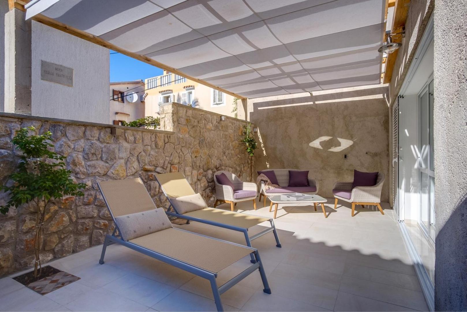 Elegant Apartment Iris Mali Lošinj Exteriör bild
