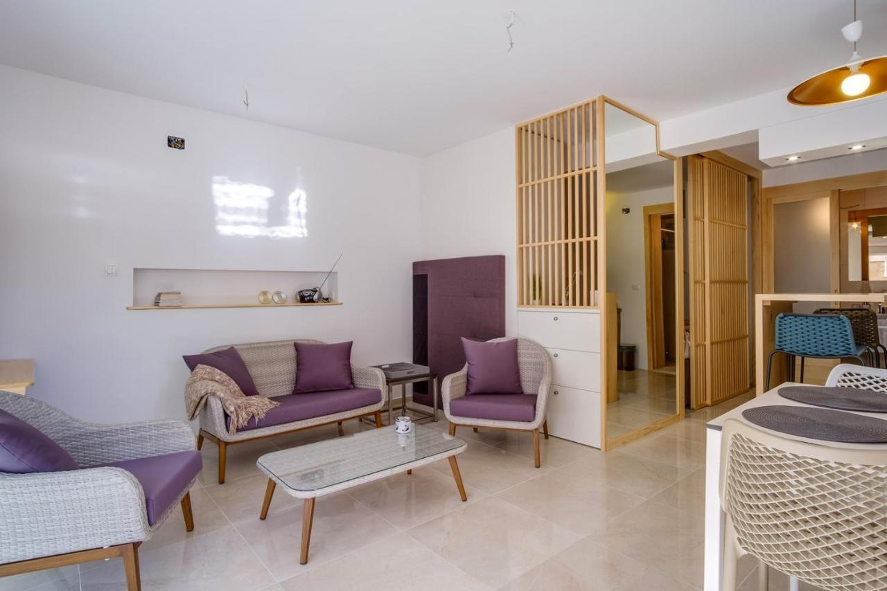 Elegant Apartment Iris Mali Lošinj Exteriör bild